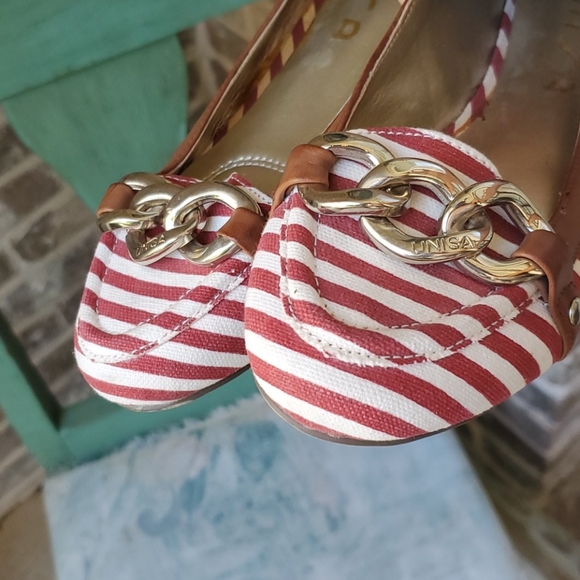 Unisa Striped Red and White Nautical Sailor Flats - Picture 4 of 5